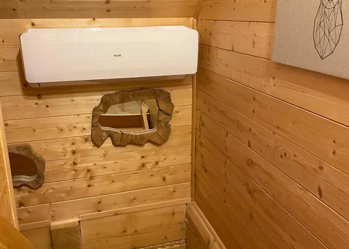 Wioska Jasia I Małgosi Domek alpejski *